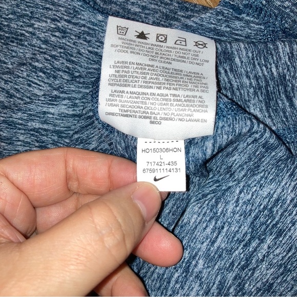 Nike Women's Running Dri-Fit Quarter Zip Pullover Granite Blue | Size Large - Picture 5 of 11